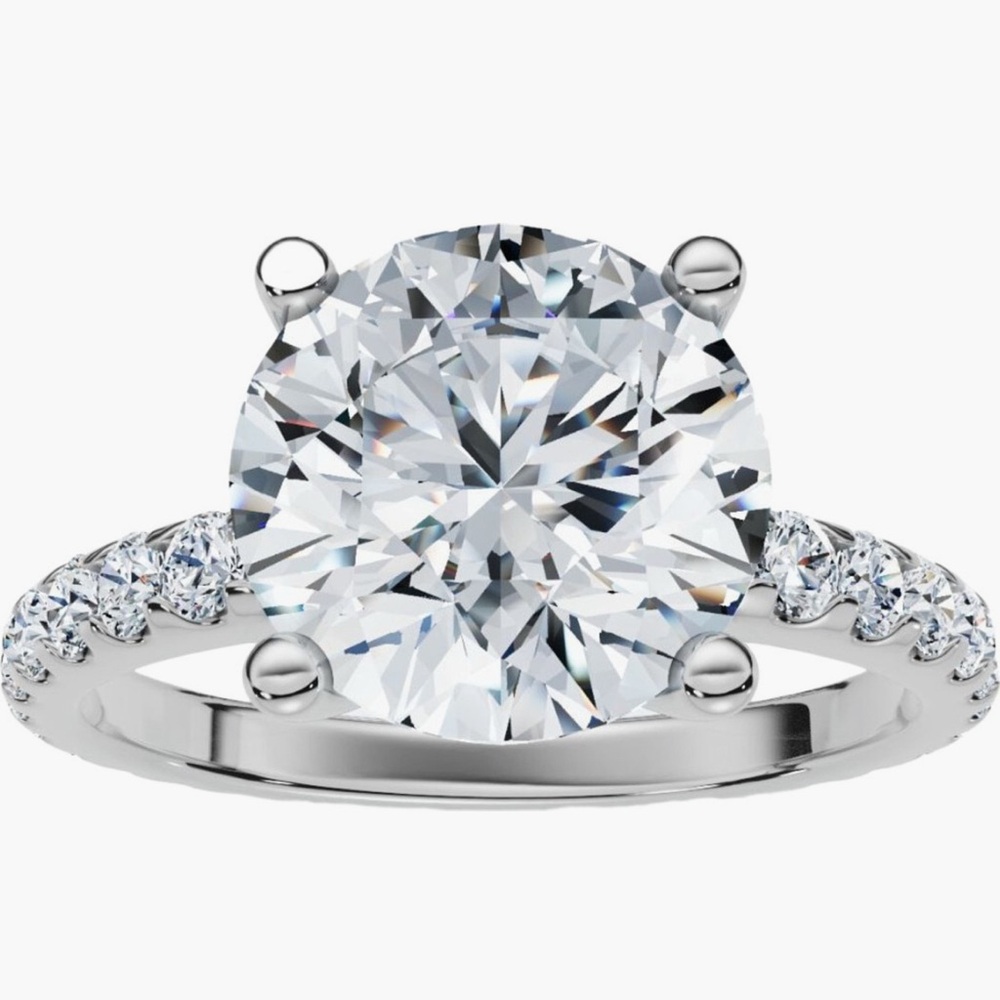 Certificate 3.40 Ct round cut,
Diamond engagement ring 14 k
Gold Lab Grown.